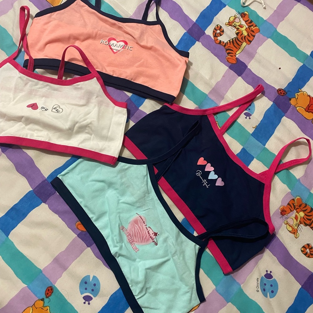Romantic Graphic Crop Tops Set